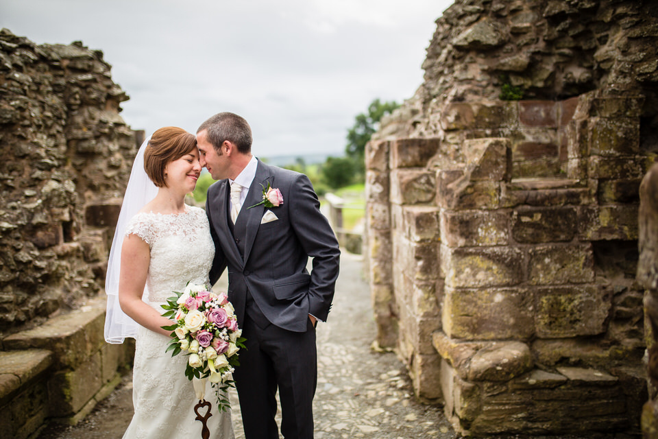 montgomery castle wedding photographer